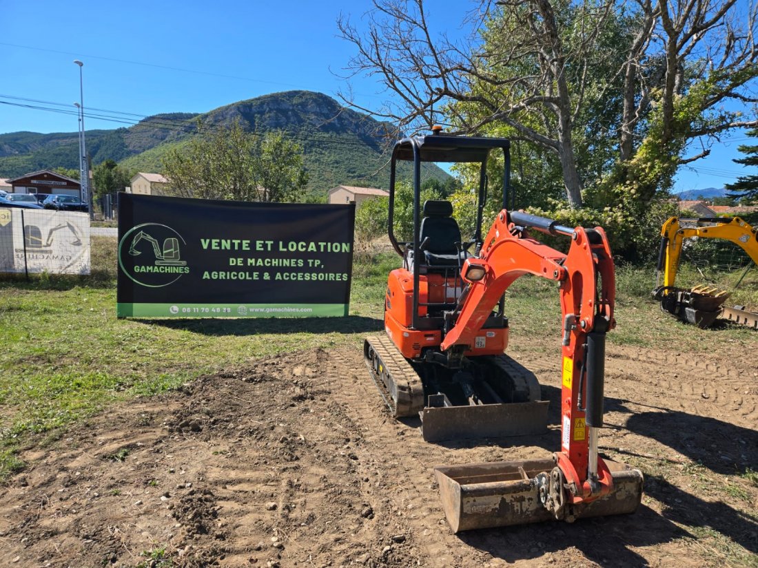 Kubota U17-3 alpha de 2021 avec 1246 H 18 000 € N°156