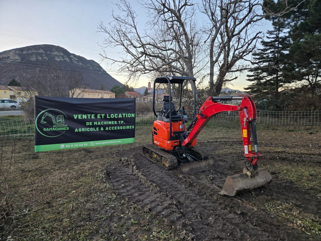 Kubota U17-3 alpha de 2021 avec 796H 17 000€ N°185